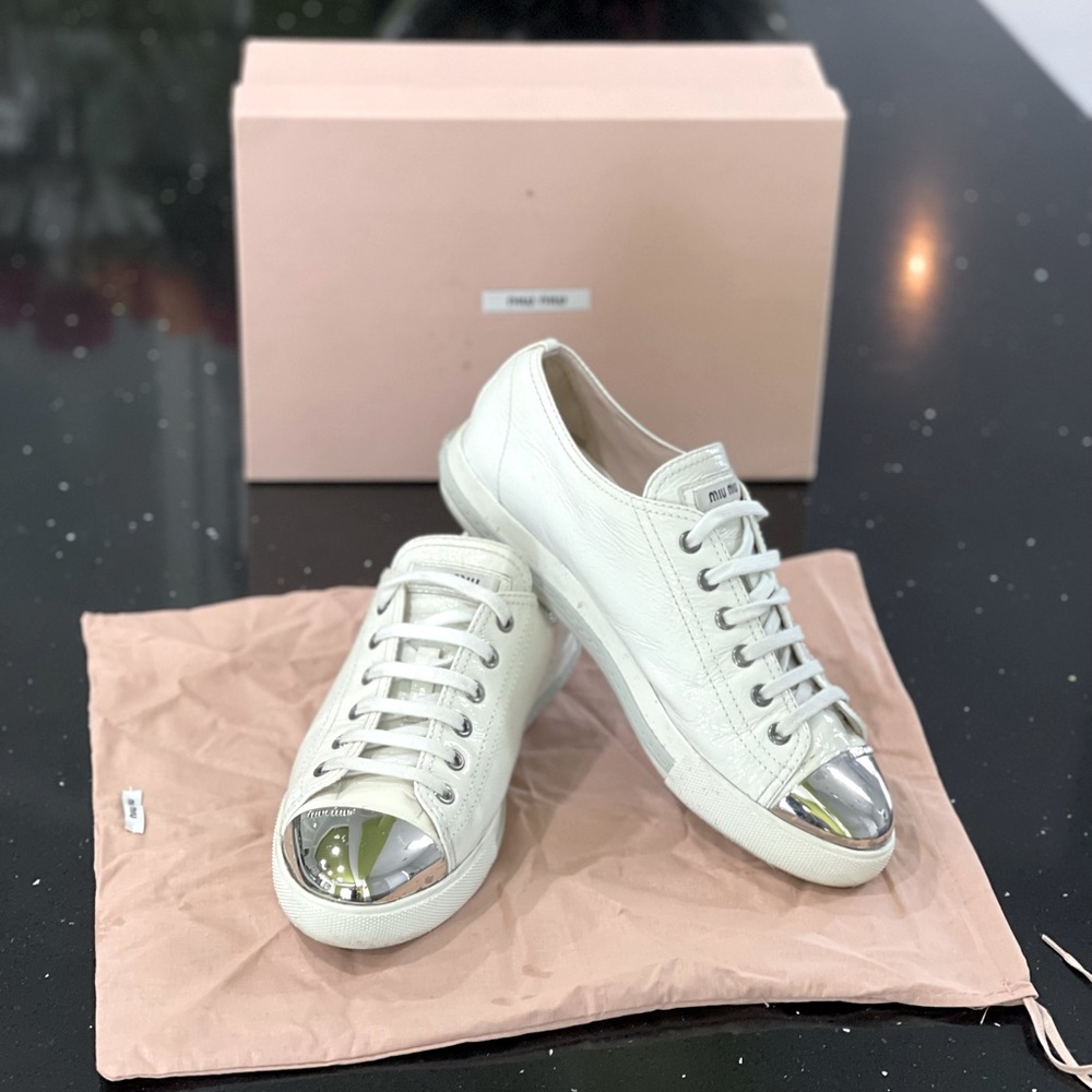 MIU MIU Snickers